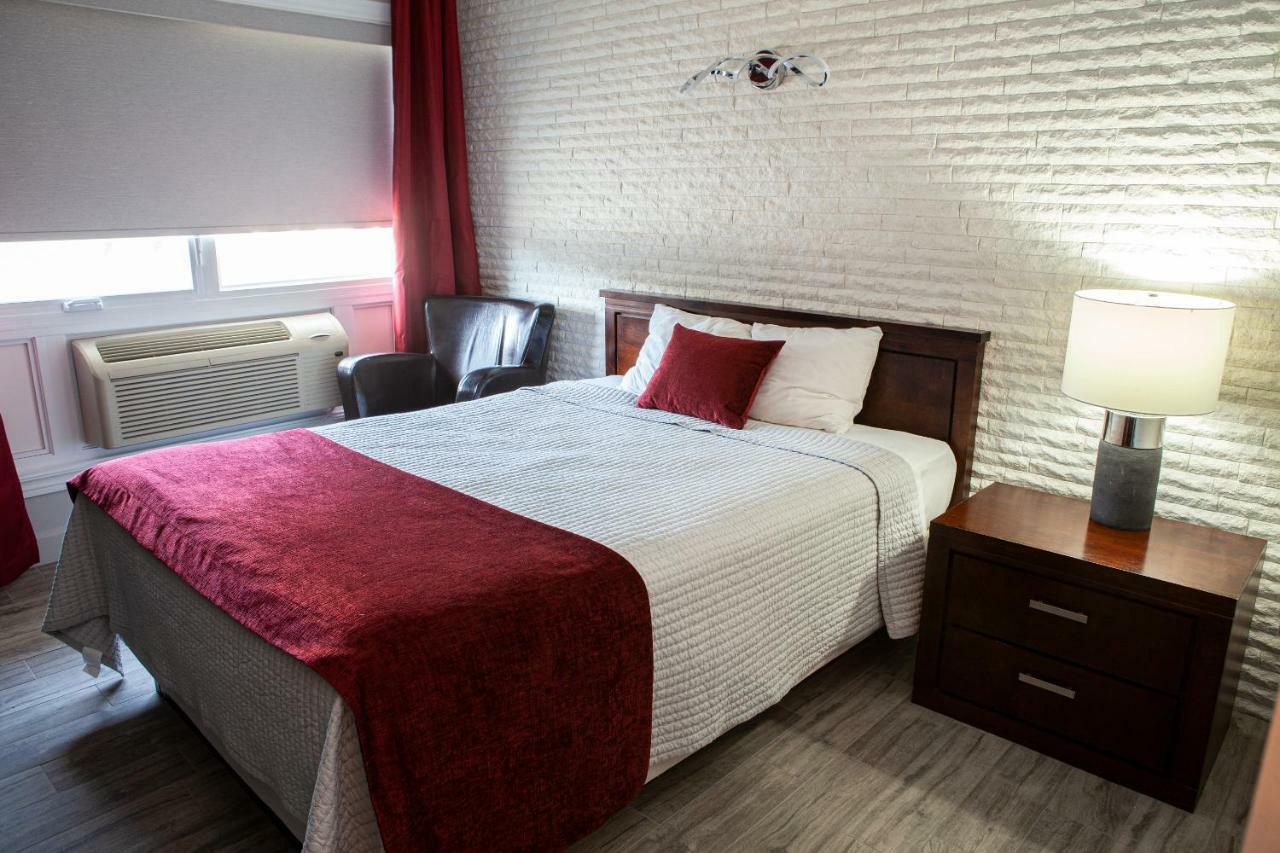 Hotel Motel Le Quiet Lac-Mégantic Buitenkant foto